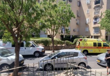 مصرع رجل من حيفا في نوف هجليل واخر في تل ابيب بعد سقوطهما من علو